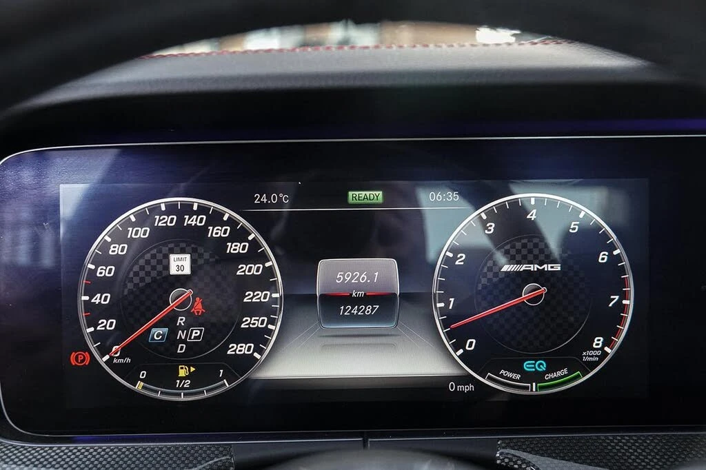 Mercedes-Benz E 53 AMG 2019 Mercedes-Benz E-Class AMG E 53 Sedan 4MATIC+ , снимка 12 - Автомобили и джипове - 54811807