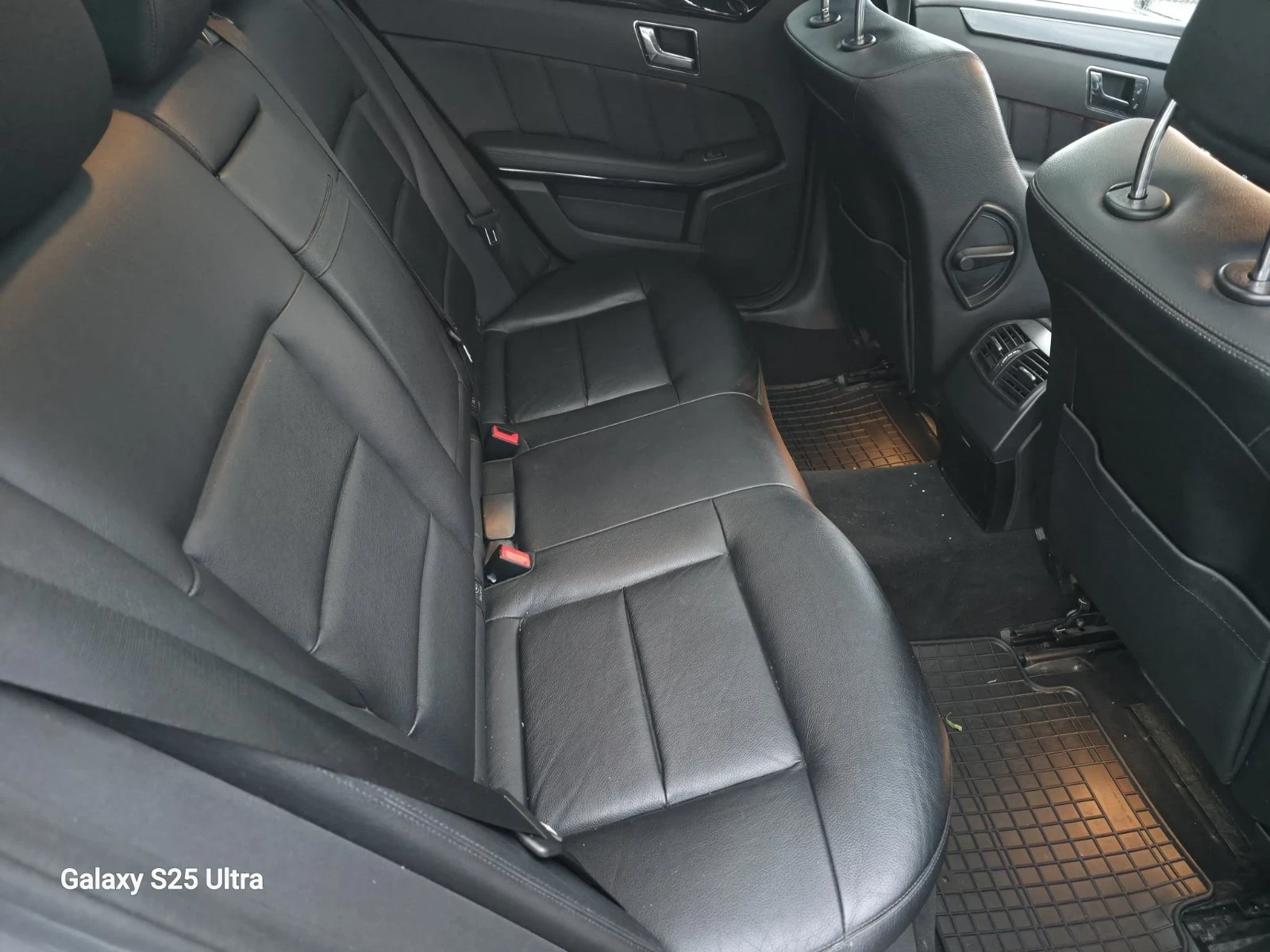 Mercedes-Benz E 350 3.0cdi, снимка 13 - Автомобили и джипове - 54830430