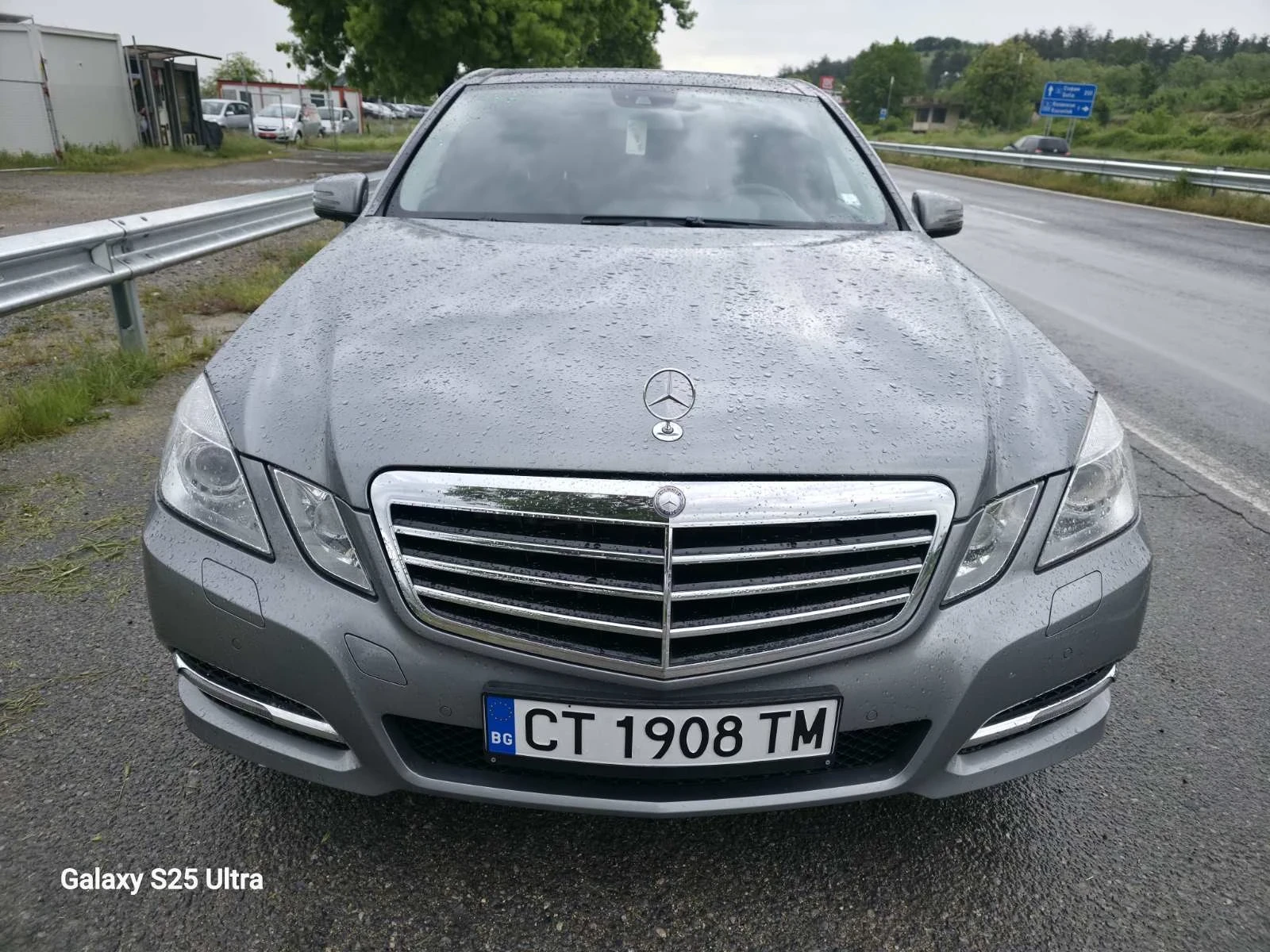 Mercedes-Benz E 350 3.0cdi, снимка 2 - Автомобили и джипове - 54830430