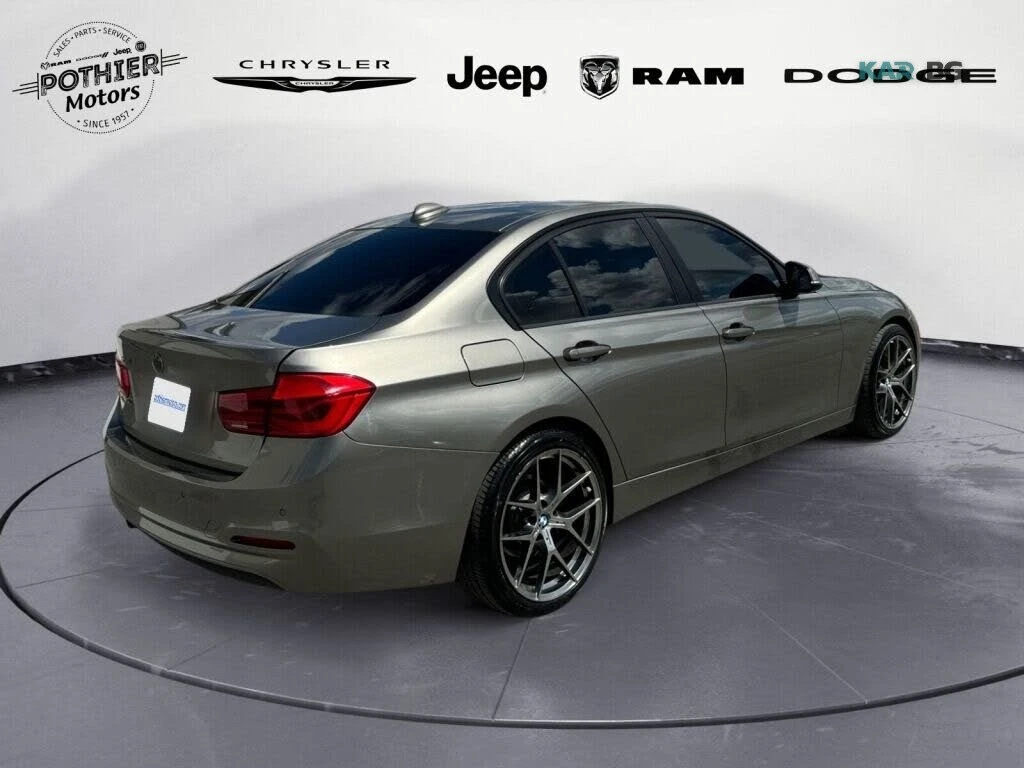 BMW 320 * HeadUp* AвтоКредит* (ЦЕНА ДО БГ), снимка 5 - Автомобили и джипове - 54876424