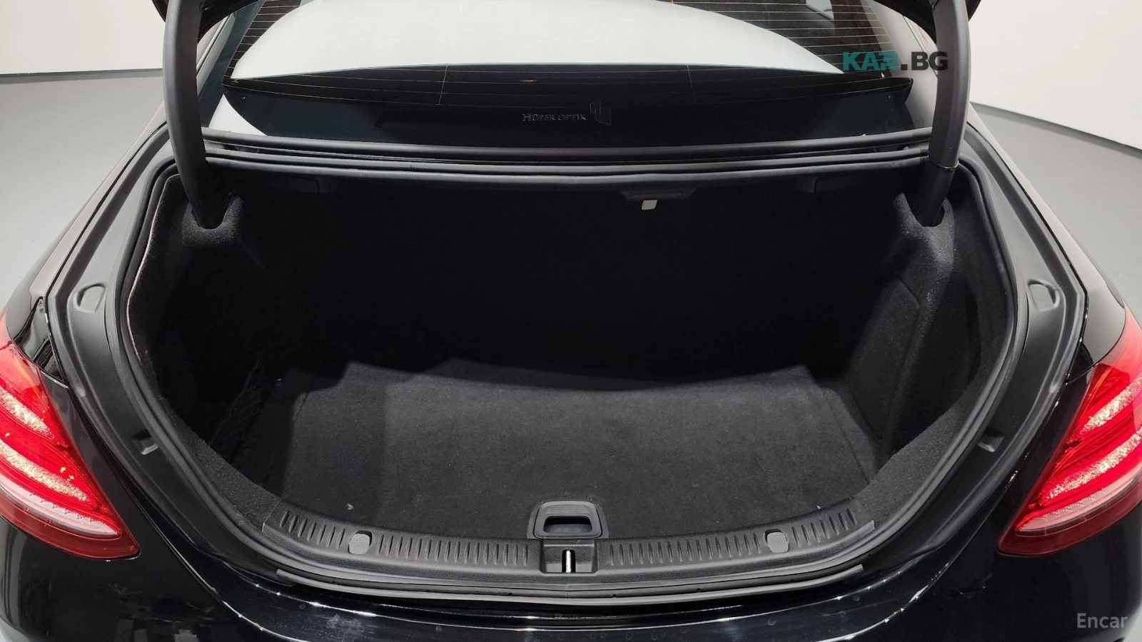 Mercedes-Benz E 350 AMG-LINE* 4MATIC* DISTRONIC* 360CAMERA* , снимка 16 - Автомобили и джипове - 54945298