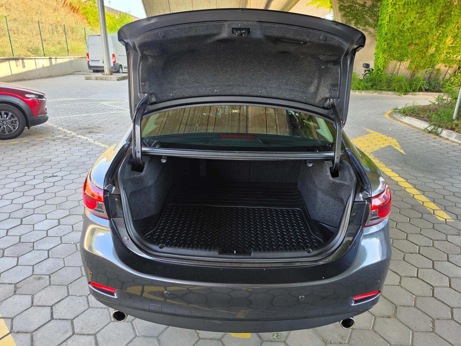 Mazda 6, снимка 9 - Автомобили и джипове - 55077888