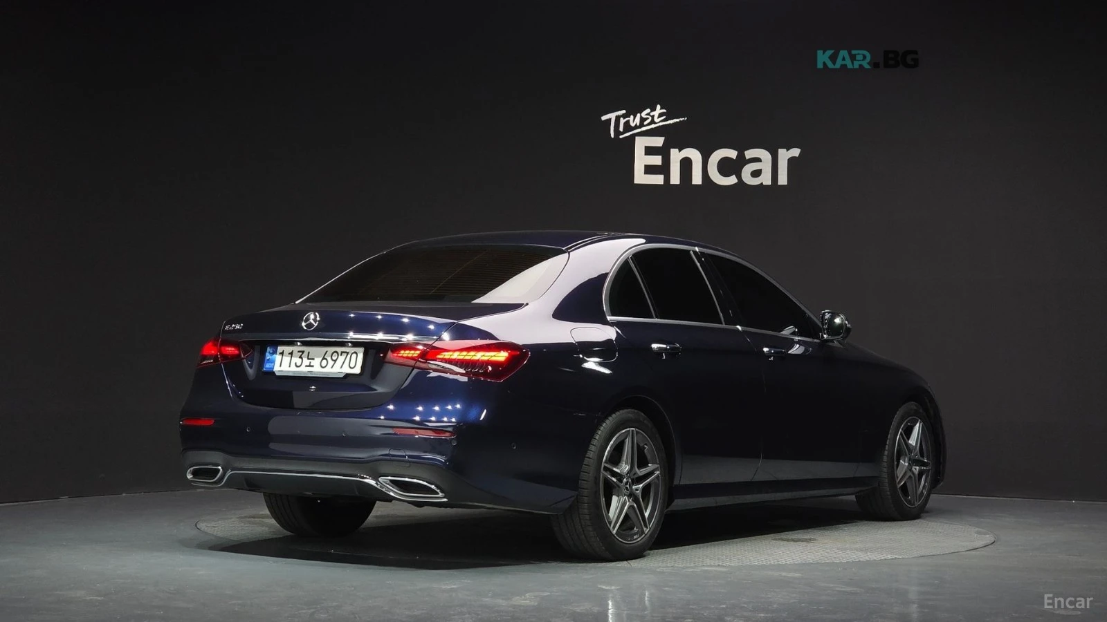 Mercedes-Benz E 250 * AMG LINE* ПОДГРЕВ* ОБДУХВАНЕ* ПАНОРАМА* 360 КАМЕ, снимка 2 - Автомобили и джипове - 55222681
