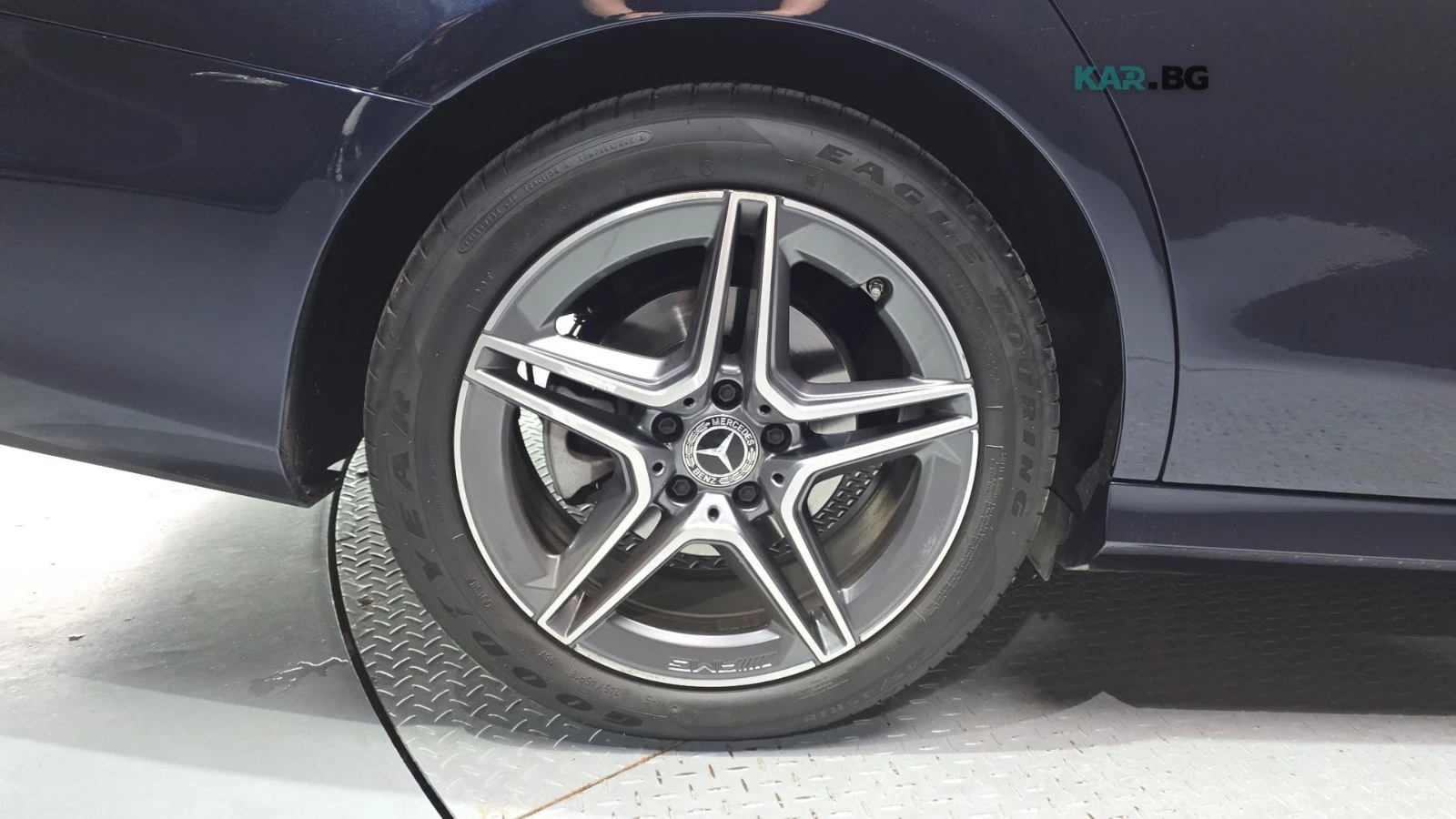 Mercedes-Benz E 250 * AMG LINE* ПОДГРЕВ* ОБДУХВАНЕ* ПАНОРАМА* 360 КАМЕ, снимка 5 - Автомобили и джипове - 55222681
