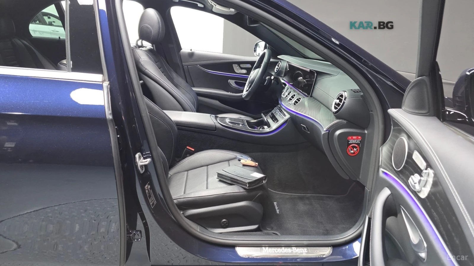 Mercedes-Benz E 250 * AMG LINE* ПОДГРЕВ* ОБДУХВАНЕ* ПАНОРАМА* 360 КАМЕ, снимка 17 - Автомобили и джипове - 55222681
