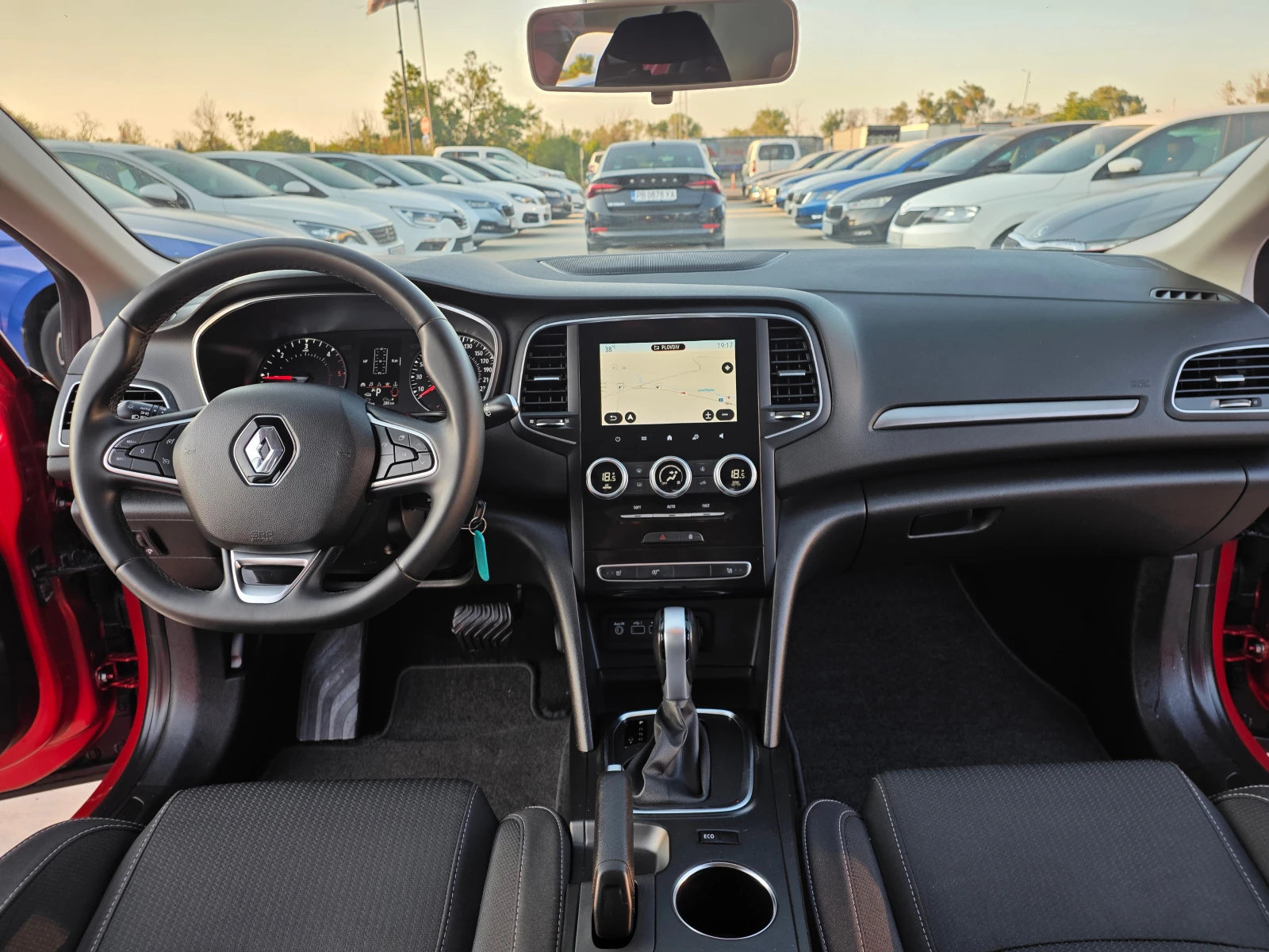 Renault Megane А/Т 1.5 DCI 115 кс, снимка 15 - Автомобили и джипове - 55752855