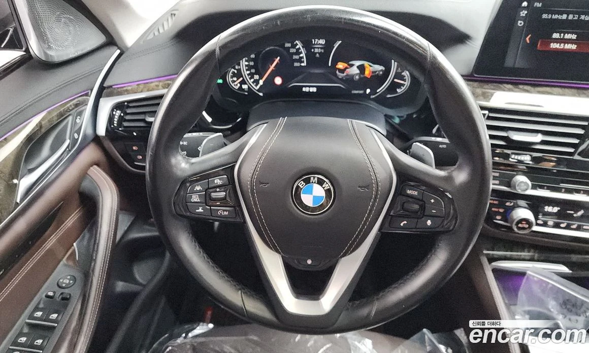 BMW 540 540i xDrive Luxury Plus, снимка 13 - Автомобили и джипове - 56107236