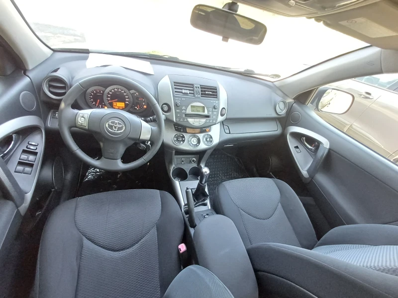 Toyota Rav4 2.0 GAZ 4x4 * * * , снимка 7 - Автомобили и джипове - 46532849