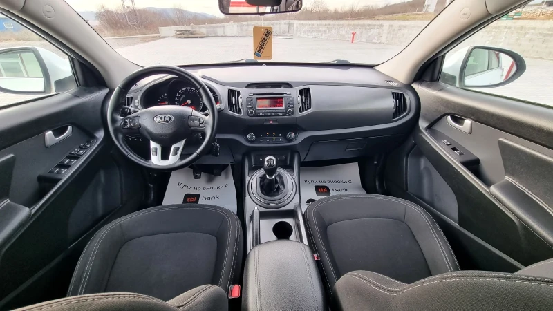 Kia Sportage 2.0crdi 4x4, снимка 9 - Автомобили и джипове - 48416617