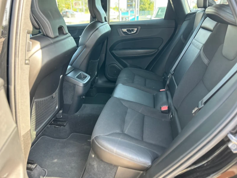 Volvo XC60, снимка 10 - Автомобили и джипове - 51589945