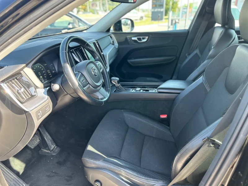 Volvo XC60, снимка 9 - Автомобили и джипове - 51589945