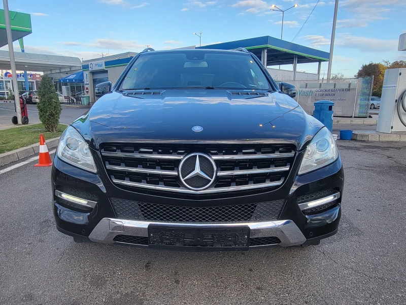 Mercedes-Benz ML 350 CDI BLUEEFFICIENCY BLUETEC EURO6B - КАТО НОВА!, снимка 2 - Автомобили и джипове - 52179754