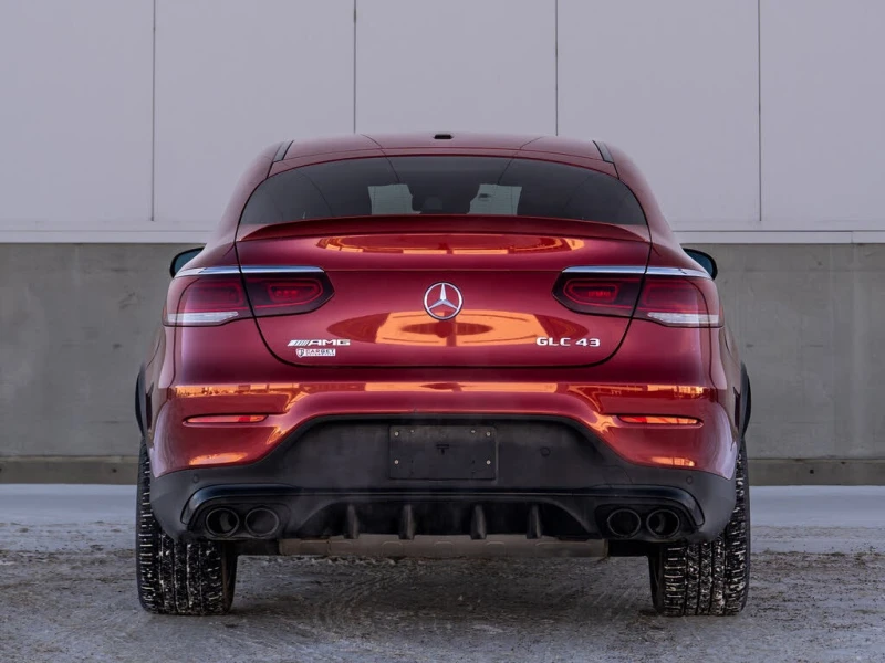 Mercedes-Benz GLC 43 AMG 360* DISTRONIK* BURMASTER* KEYLESS* PANO* AMBIENT, снимка 4 - Автомобили и джипове - 53100461