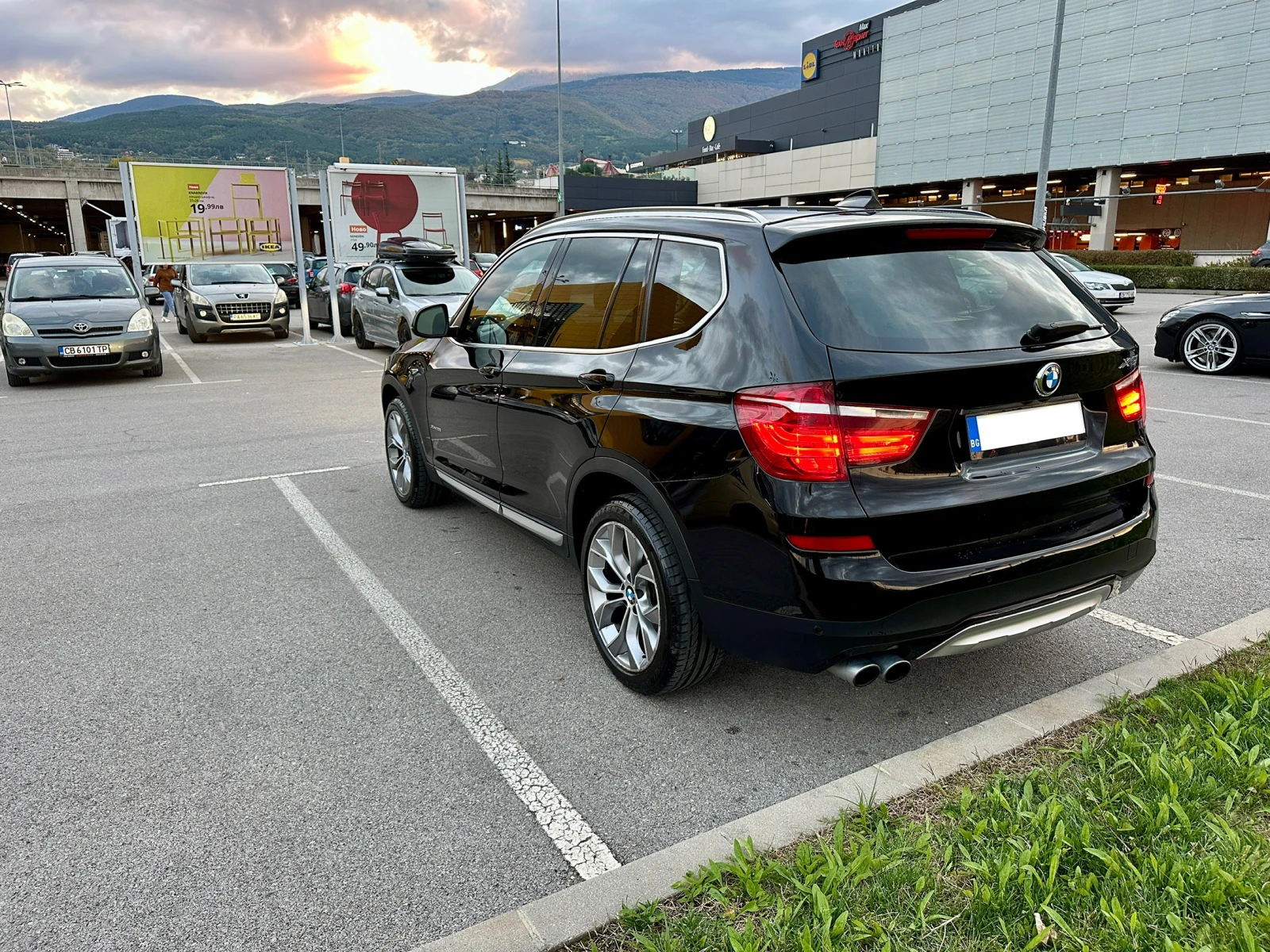 BMW X3 xDrive 28i xLine - изображение 4