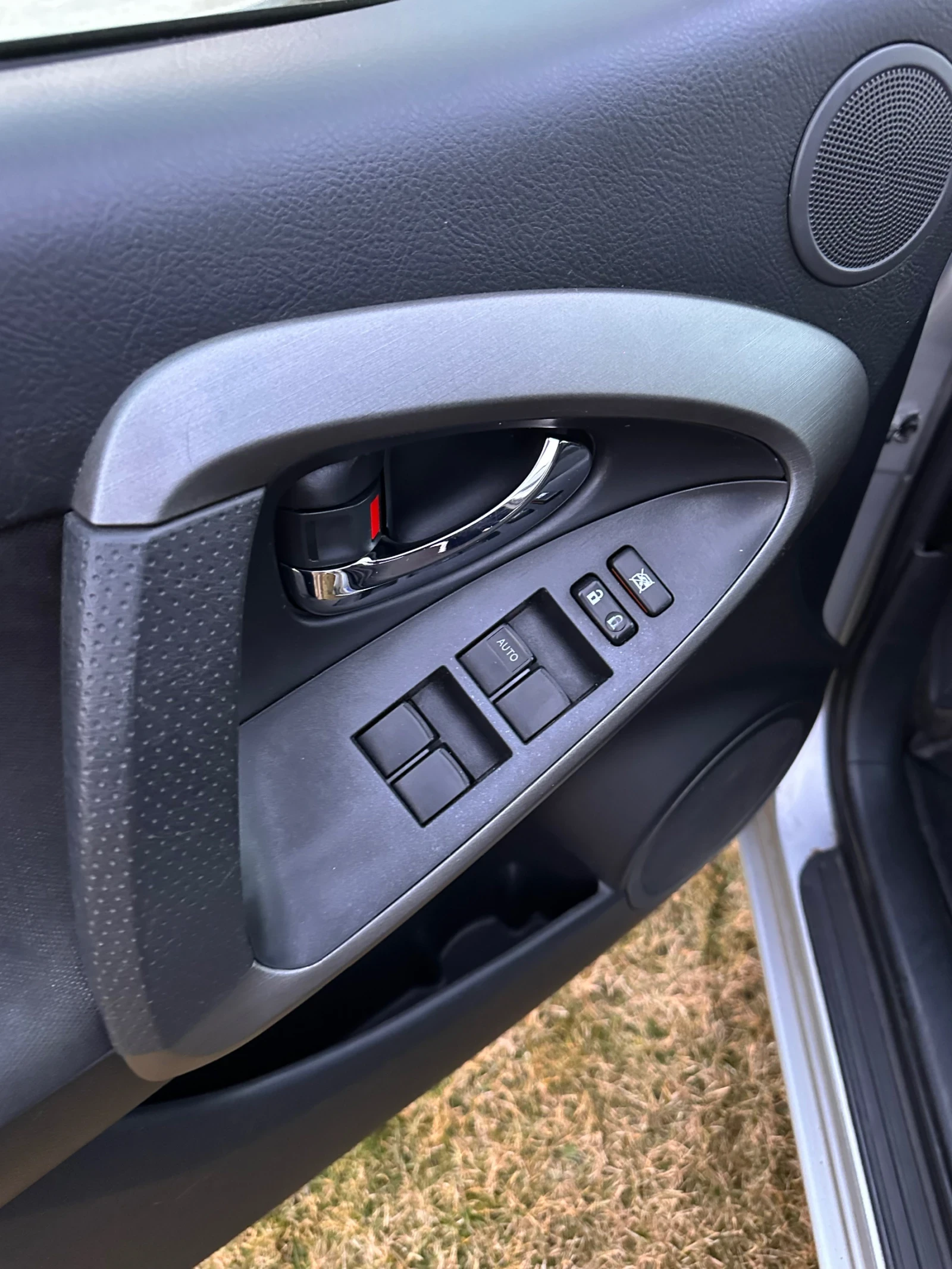 Toyota Rav4 2.2 D-4D (150 Hp) | Mobile.bg   11