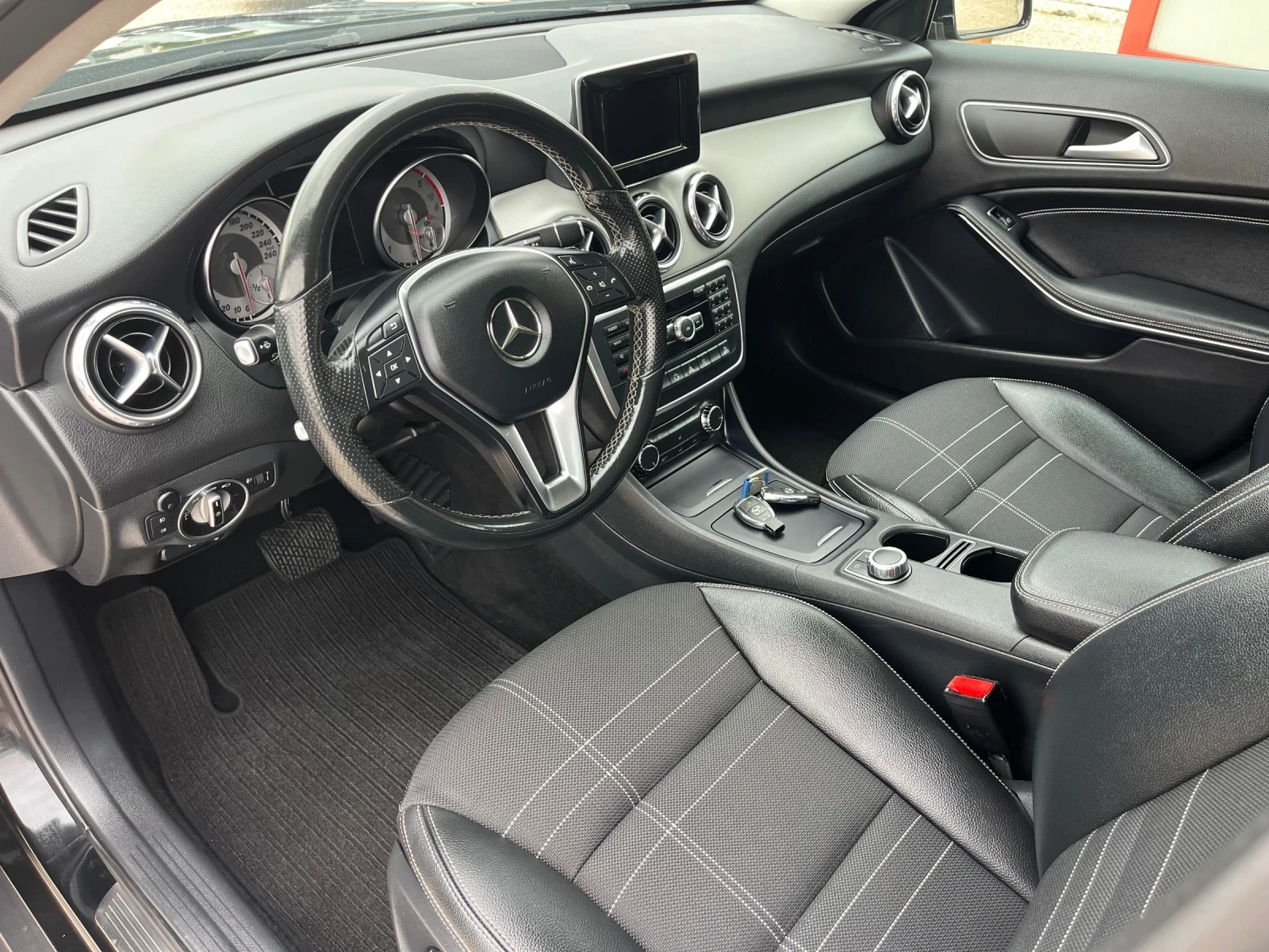 Mercedes-Benz GLA 200 * ENDURO* CARPLAY* EURO6B* 4-MATIK - изображение 8