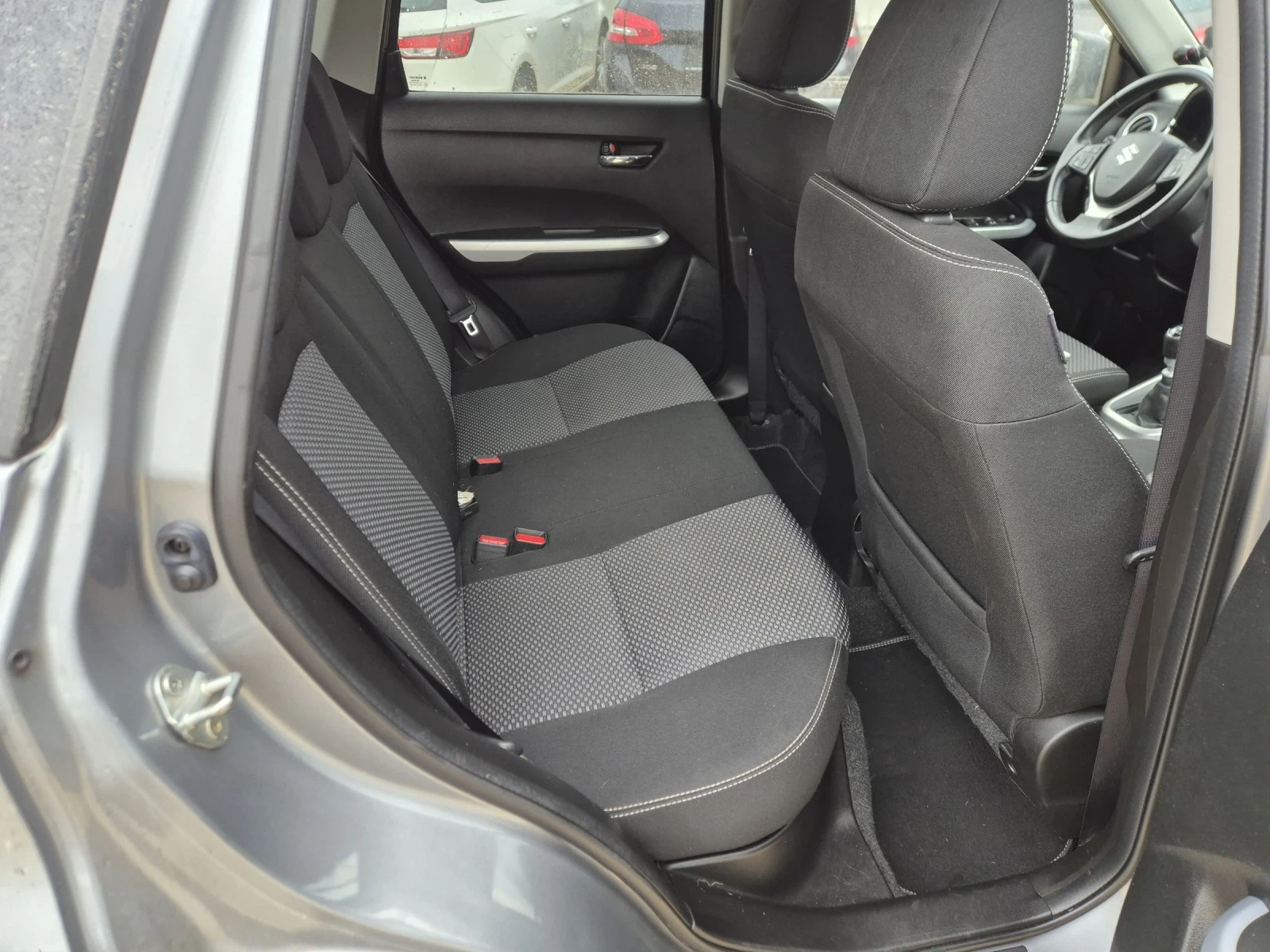 Suzuki Vitara 1.6DDIS - изображение 8