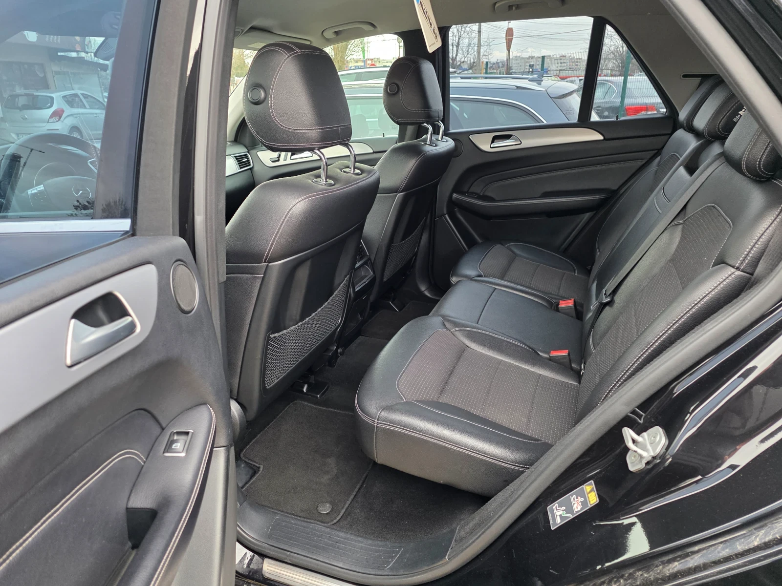 Mercedes-Benz ML 350 CDI BLUEEFFICIENCY BLUETEC EURO6B - КАТО НОВА!!!, снимка 13 - Автомобили и джипове - 52179754