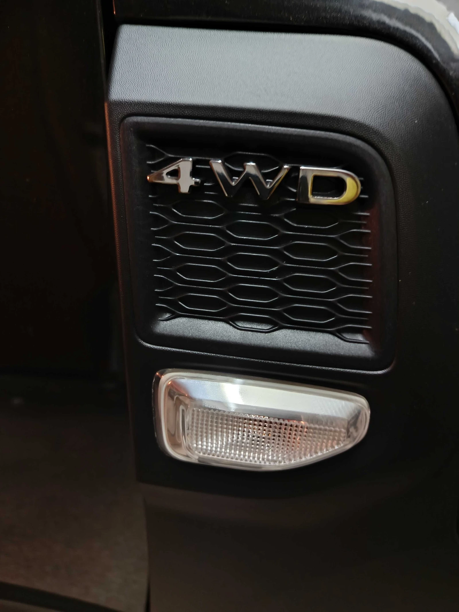 Dacia Duster в гаранция до 2028, ECO-G - изображение 10