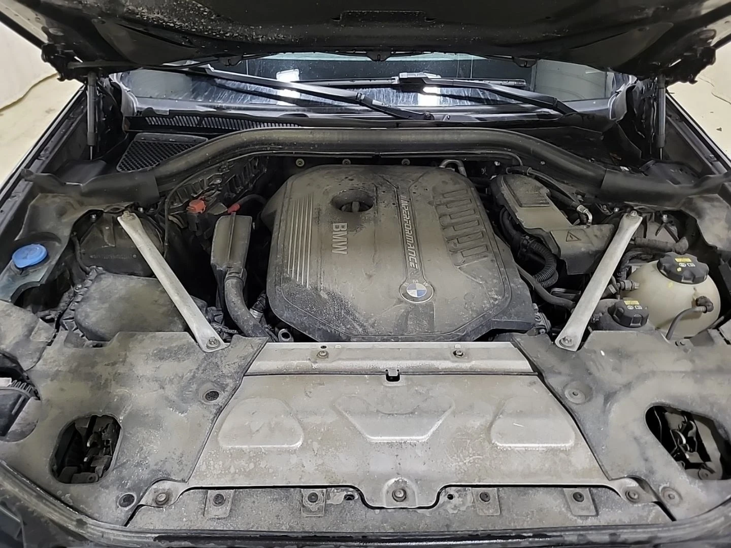 BMW X3 M-pkg* CarPlay* Ambient* Подгрев* Пано, снимка 14 - Автомобили и джипове - 53888469