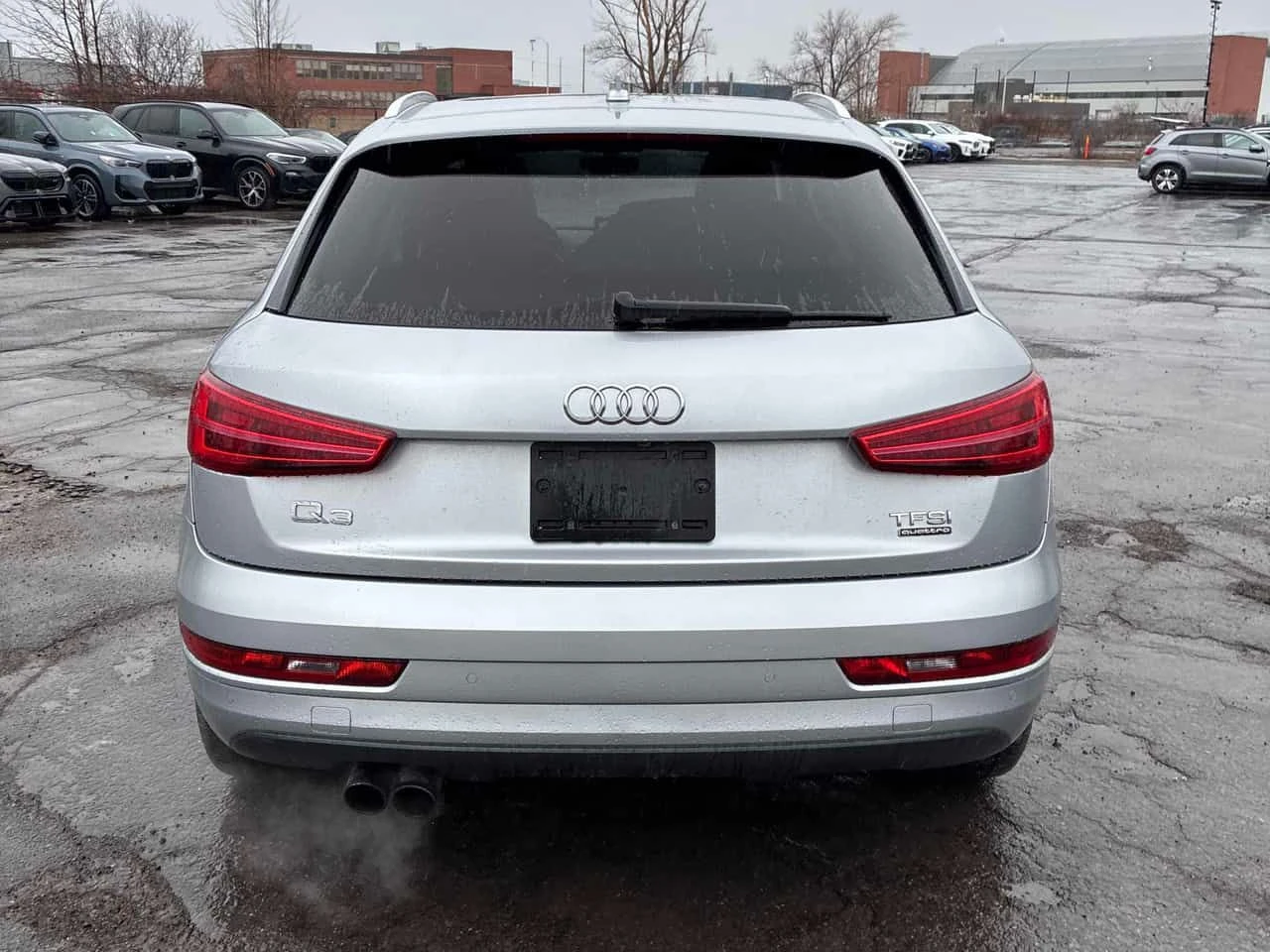 Audi Q3 * Progressiv * CARFAX * БЕЗ ПЪРВОНАЧАЛНА ВНОСКА, снимка 4 - Автомобили и джипове - 54312863