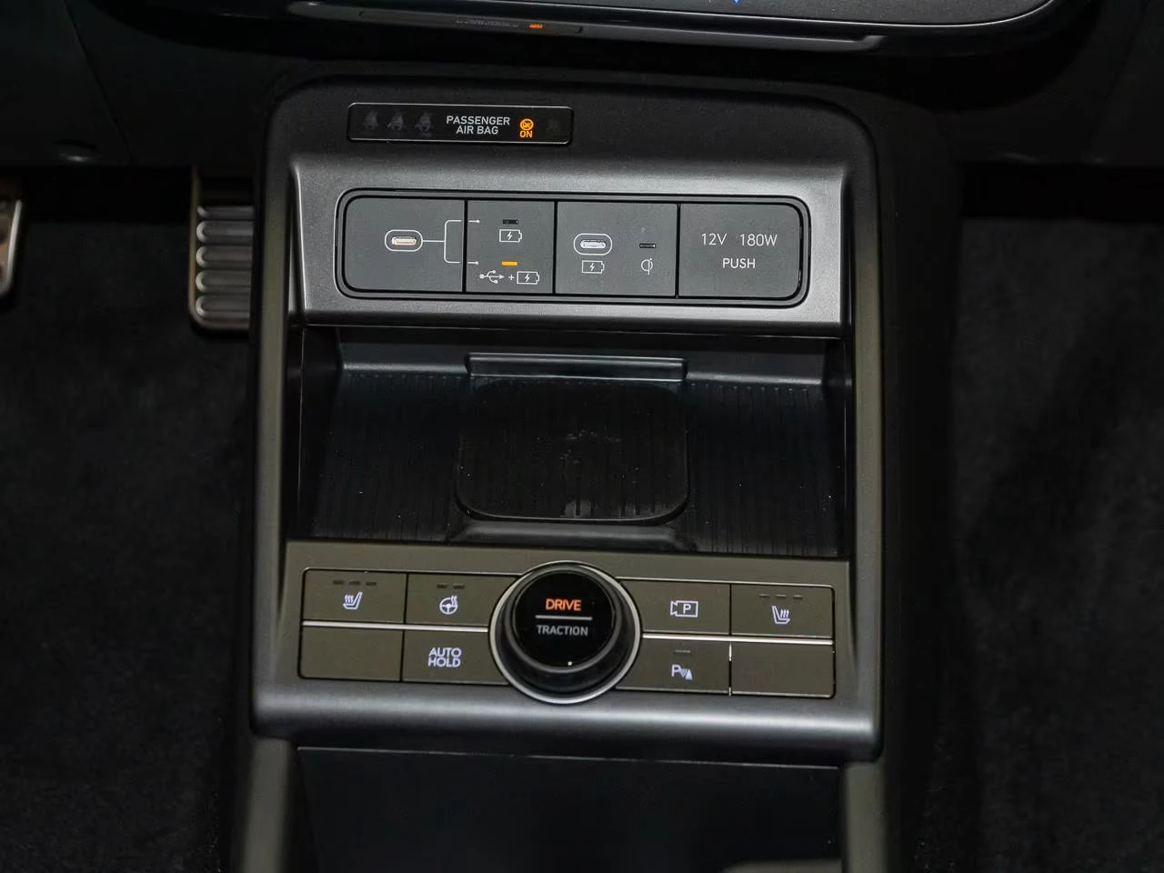 Hyundai Kona НОВ!/T-GDi/139HP/N-LINE/DCT/CAM/NAVI/CPLAY/226q, снимка 12 - Автомобили и джипове - 54340739