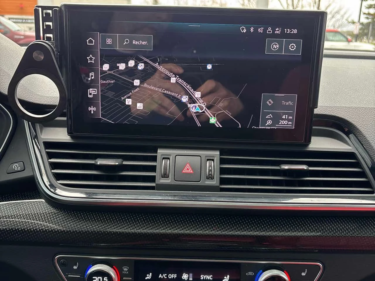 Audi SQ5 * Progressiv * MATRIX* DISTRONIC* BANG&OLUFSEN* , снимка 9 - Автомобили и джипове - 54422794