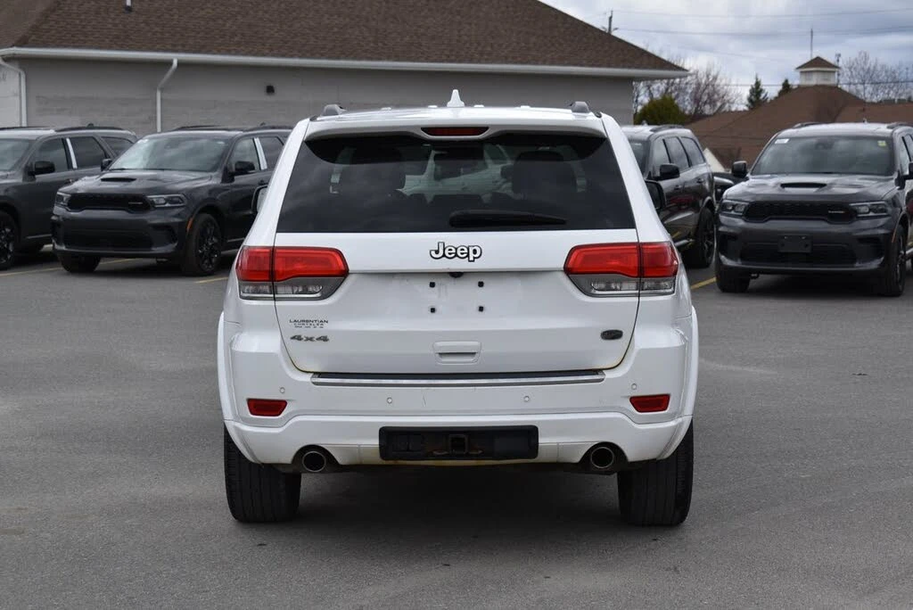 Jeep Grand cherokee OVERLAND| 8ZF| HARMAN/KARDON| DISTRONIC| ПАНО, снимка 5 - Автомобили и джипове - 54960931