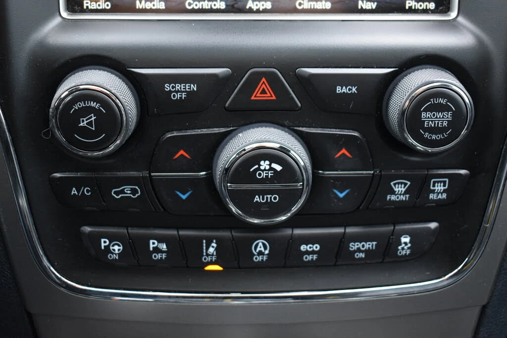 Jeep Grand cherokee OVERLAND| 8ZF| HARMAN/KARDON| DISTRONIC| ПАНО, снимка 12 - Автомобили и джипове - 54960931