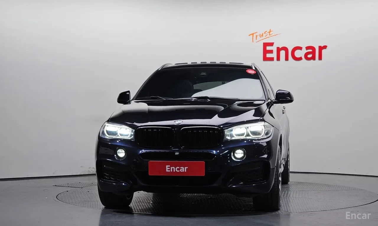 BMW X6 xDrive 40d M Sport/ХАРМАН/ХЕДЪП/ПОДГРЕВ/ПАМЕТ/360, снимка 3 - Автомобили и джипове - 55833156