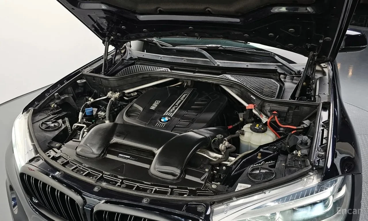 BMW X6 xDrive 40d M Sport/ХАРМАН/ХЕДЪП/ПОДГРЕВ/ПАМЕТ/360, снимка 6 - Автомобили и джипове - 55833156