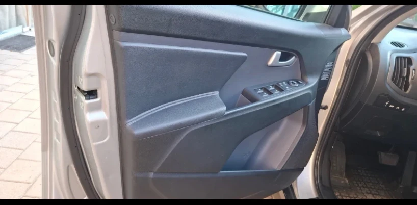 Kia Sportage 2 CRDI 184hp, снимка 11 - Автомобили и джипове - 56454737