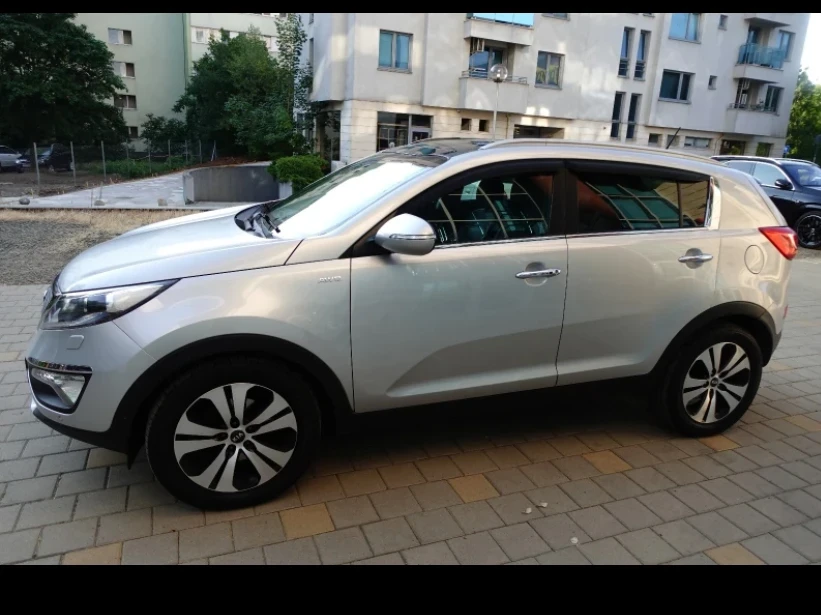 Kia Sportage 2 CRDI 184hp, снимка 6 - Автомобили и джипове - 56454737