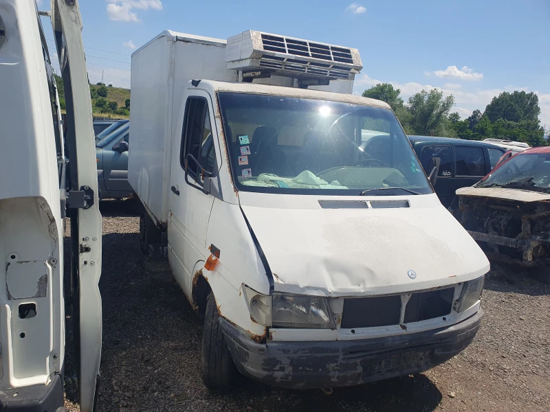 Mercedes-Benz Sprinter 2.3d/на части , снимка 2 - Бусове и автобуси - 41437546