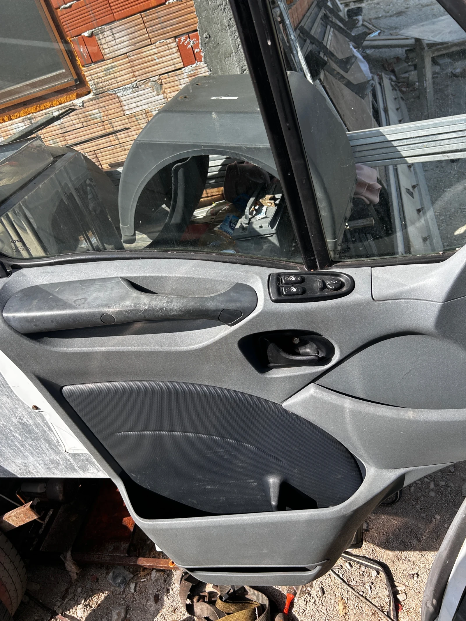 Iveco Daily 2.3hpi 140hp, снимка 11 - Бусове и автобуси - 53877308