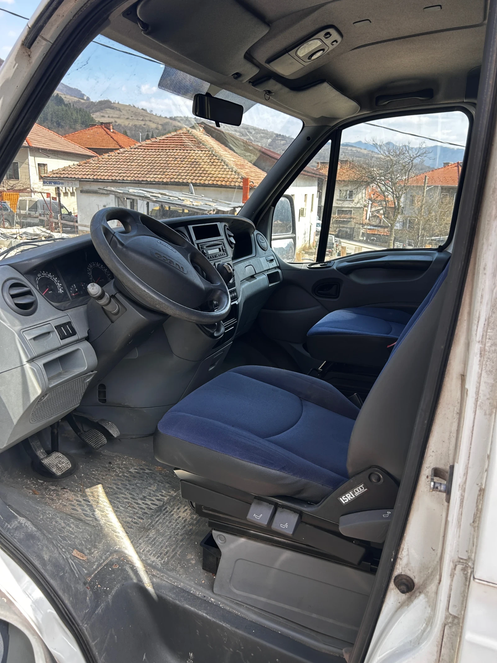 Iveco Daily 2.3hpi 140hp, снимка 10 - Бусове и автобуси - 53877308