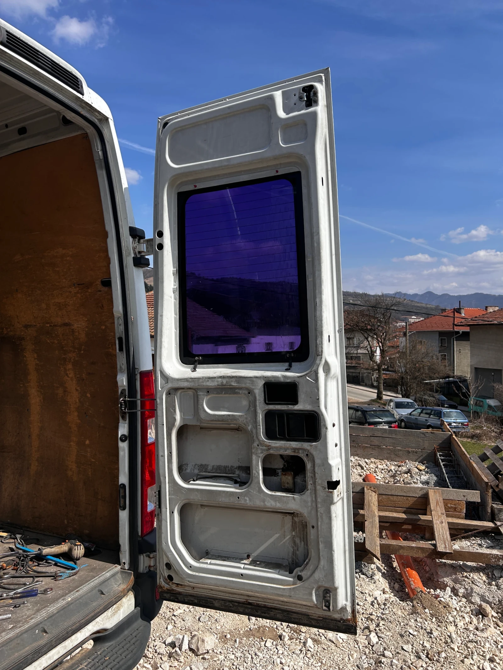Iveco Daily 2.3hpi 140hp, снимка 16 - Бусове и автобуси - 53877308