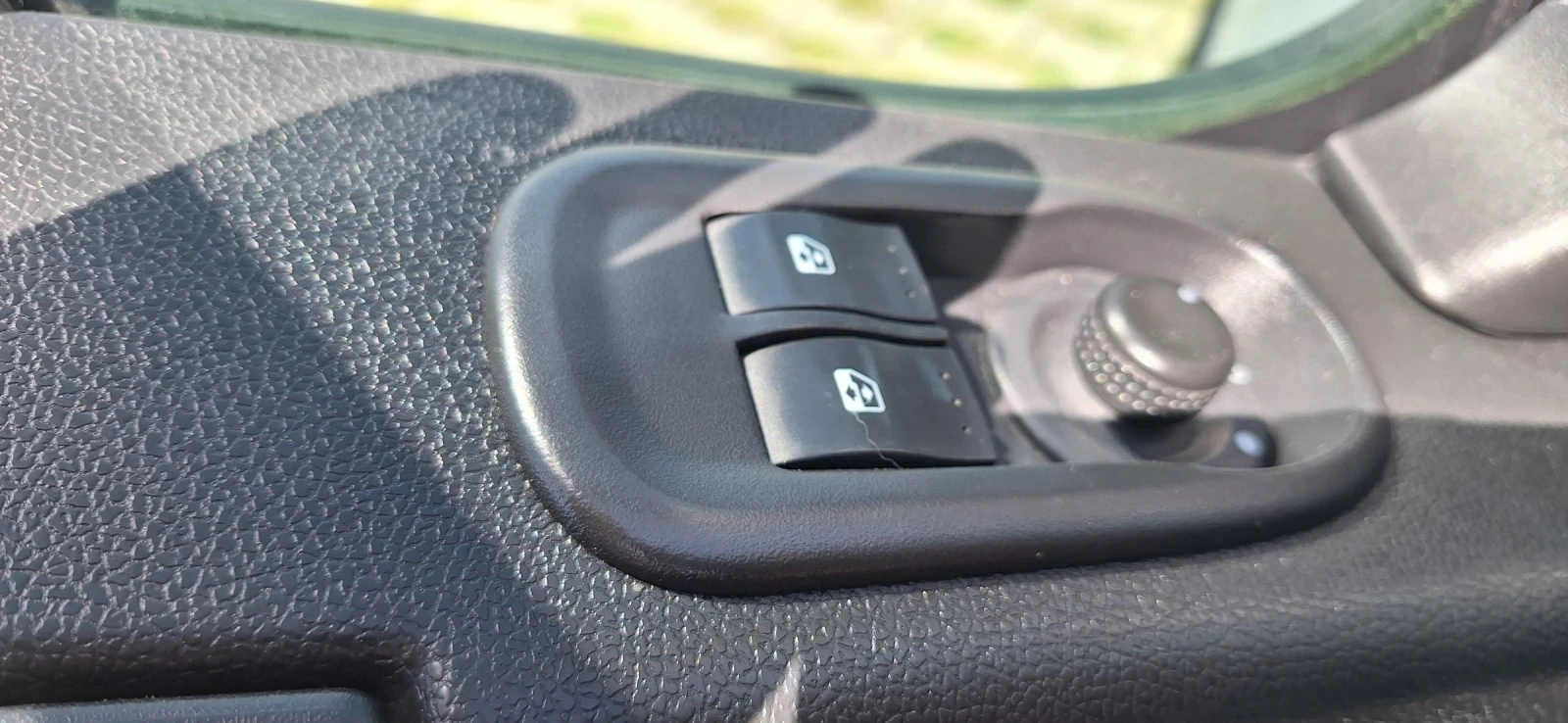 Renault Master 2, 3CDTI климатик!!!, снимка 13 - Бусове и автобуси - 54719646