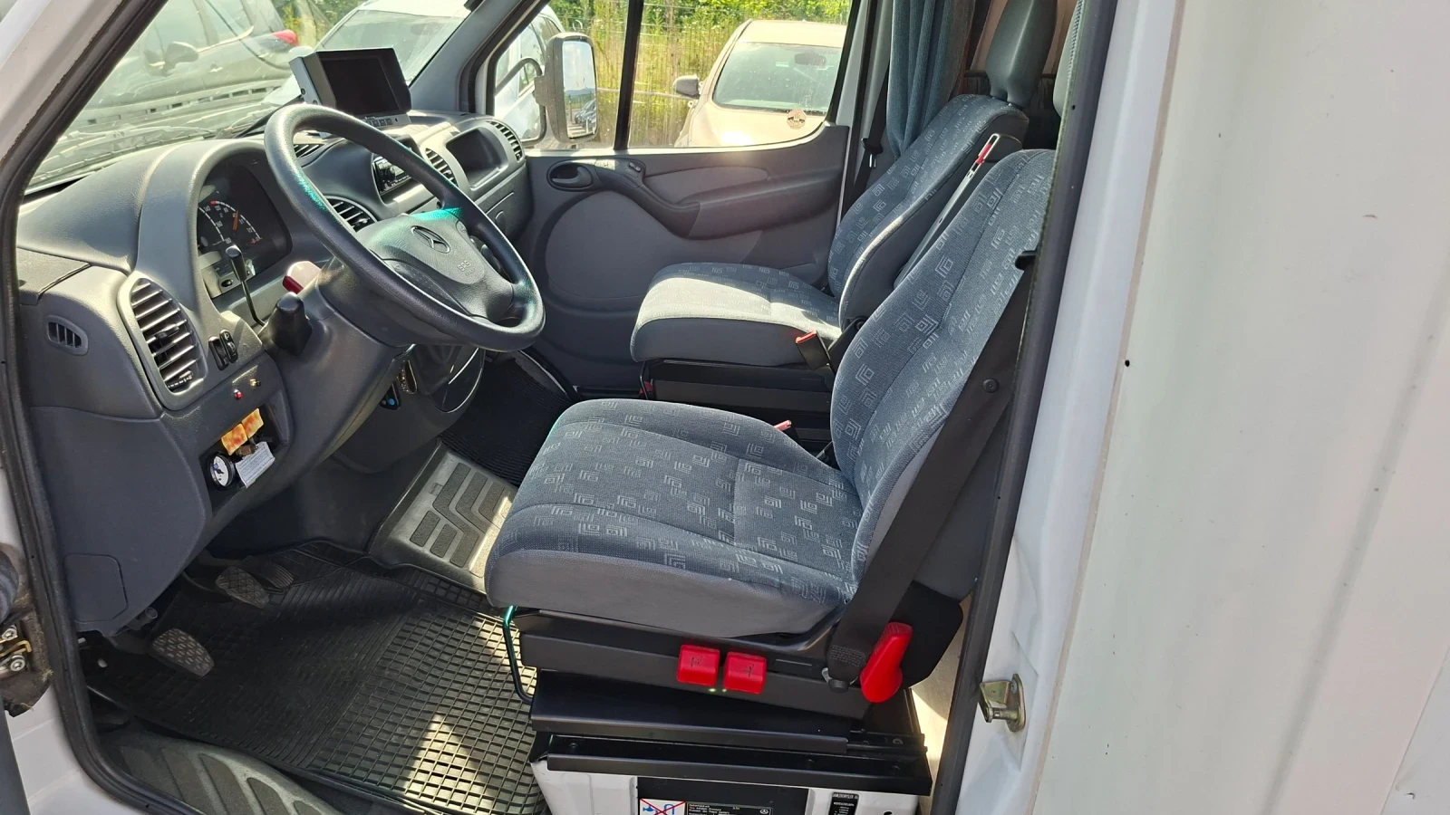Кемпер Mercedes-Benz CIPRO G 316 D 5 места, снимка 8 - Каравани и кемпери - 55086641
