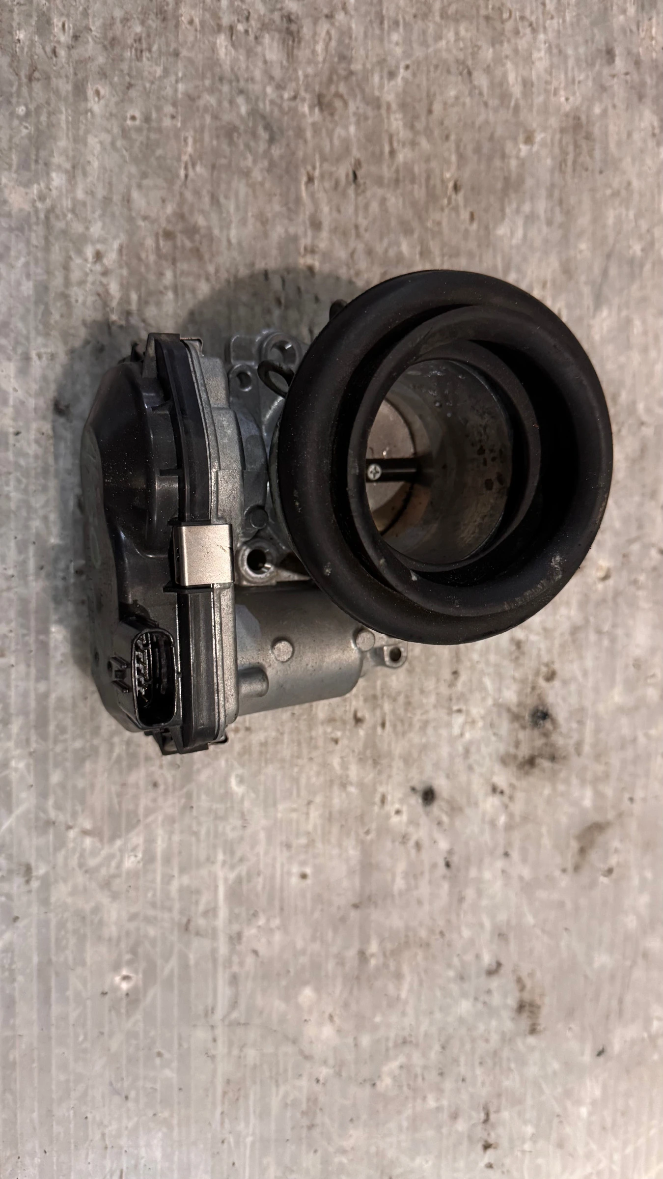 ���� ��������� ����� �� Aygo 2021 - 22030-0Q040  / 618011D30 | Mobile.bg � ����������� 2