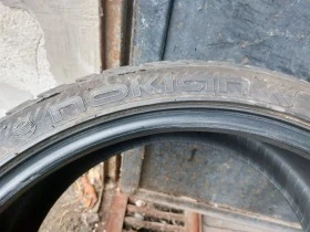 Гуми Зимни 235/35R19, снимка 3