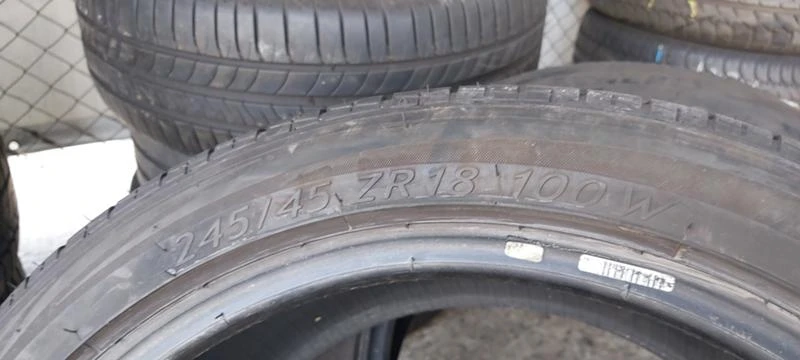 Гуми Летни 245/45R18, снимка 8 - Гуми и джанти - 29888497