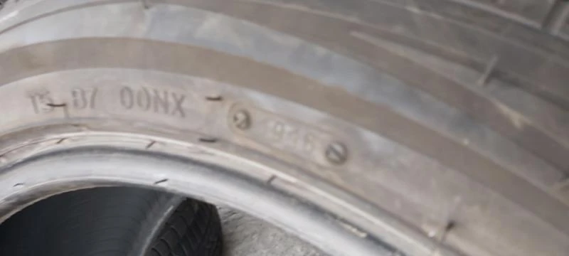 Гуми Летни 245/45R18, снимка 9 - Гуми и джанти - 29888497