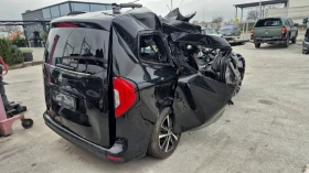 Mercedes-Benz T-класа 180D, снимка 6