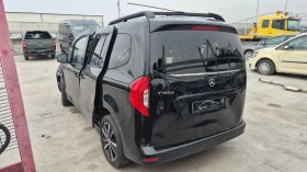 Mercedes-Benz T-класа 180D, снимка 4