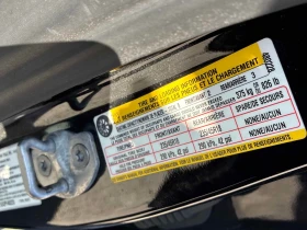 Tesla Model 3 RWD/Partial Premium Interior, снимка 12