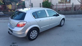 Opel Astra 1.6 перфектен.навигация , снимка 7