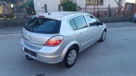 Opel Astra 1.6 перфектен.навигация , снимка 3