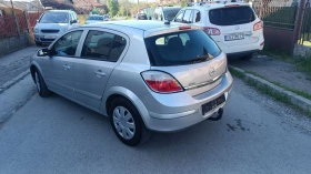 Opel Astra 1.6 перфектен.навигация , снимка 9