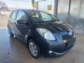 Toyota Yaris 1.1 бензин клима , снимка 2